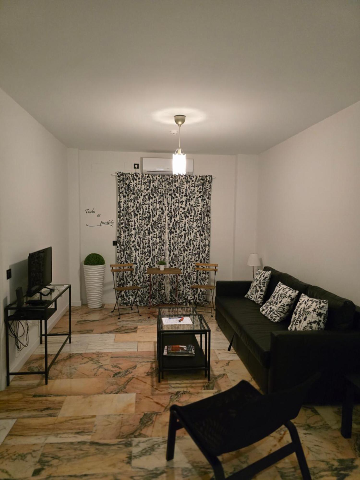 Lhome Sevilla Bagian luar foto